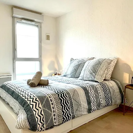 Apartment Bel T2 Dans Recente Avec Parking *